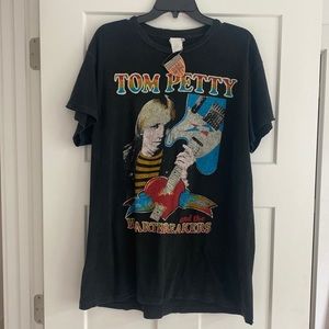 Madeworn XL Tom Petty tee